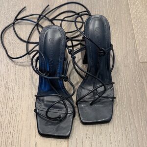New size 5.5 Wild Diva Elegant Black Lace-Up Heels